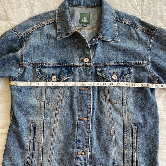 Wild Fable Oversized Denim Shirt Jean Jacket 100% cotton Sz XS Casual Work Fall - Picture 7 of 8